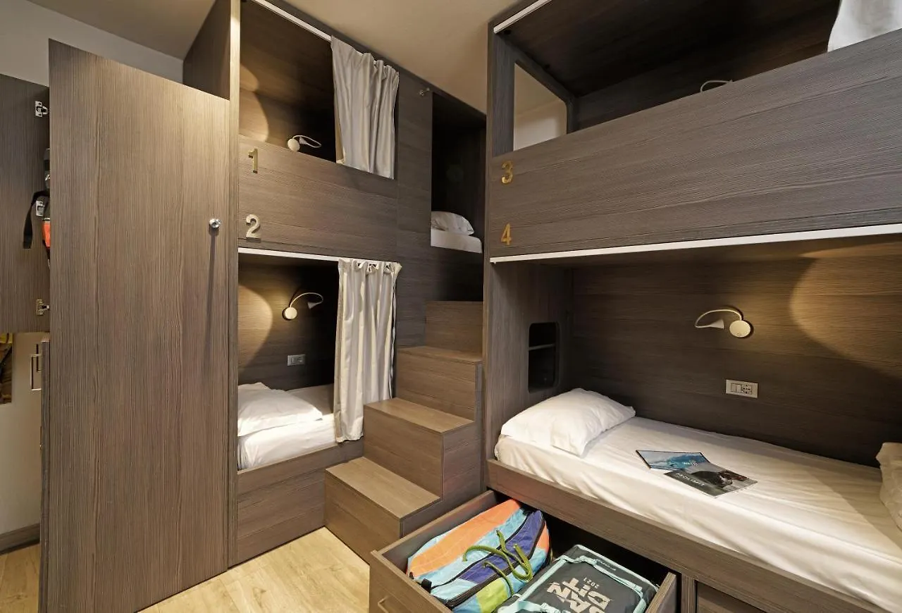 Hostel 